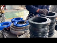 双球ゴム拡張関節